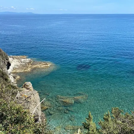 Berenice - Isola D'elba * Rio Marina